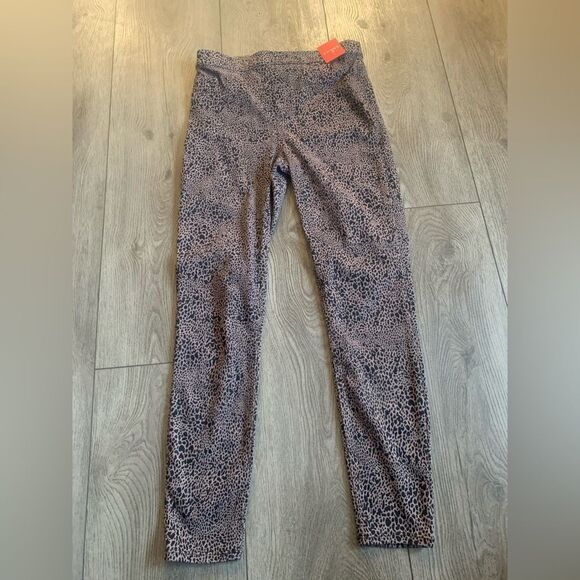 Spanx ankle jean-ish animal print leggings very comfortable - Picture 1 of 5
